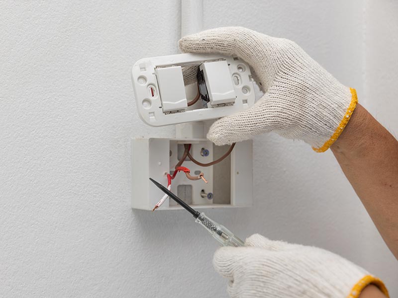 Mise aux normes &eacute;lectriques Seclin